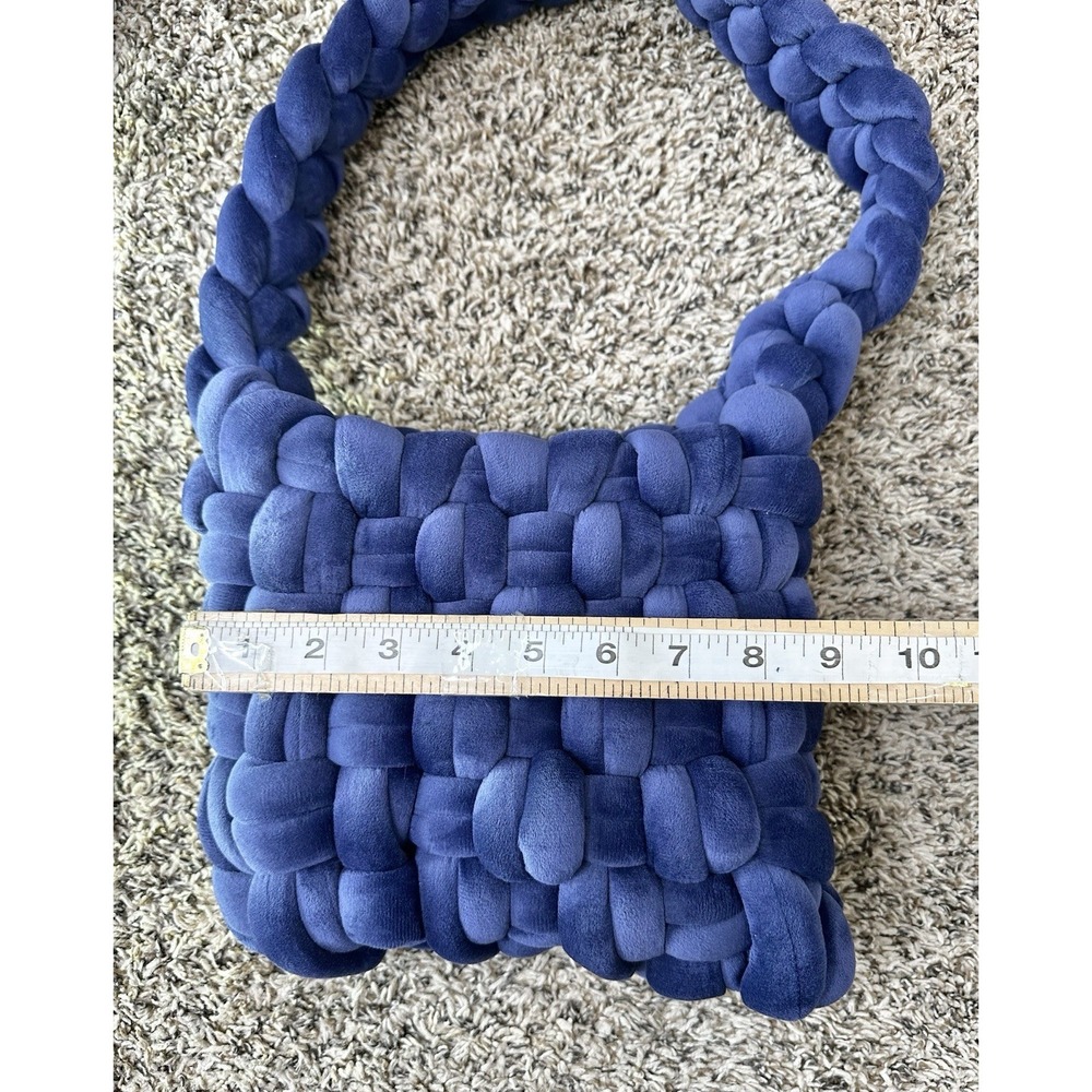 Crochet Chunky Yarn Purse Handbag Blue Knit - Picture 3 of 4